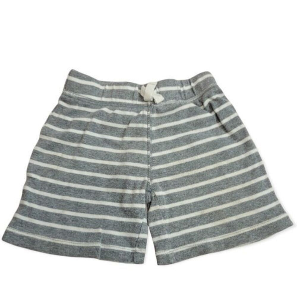 Carter's stripped shorts 18mo